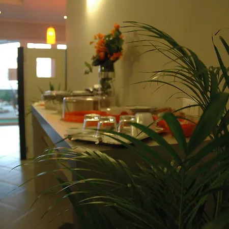 4 Strade Hotel 3*