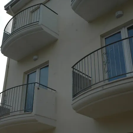 호텔 4 Strade 오르토나